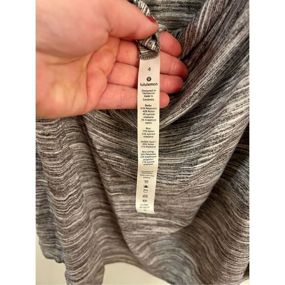 NWOT Lululemon Moment To Movement 2-In-1 Tank Size 4 - Picture 5 of 7